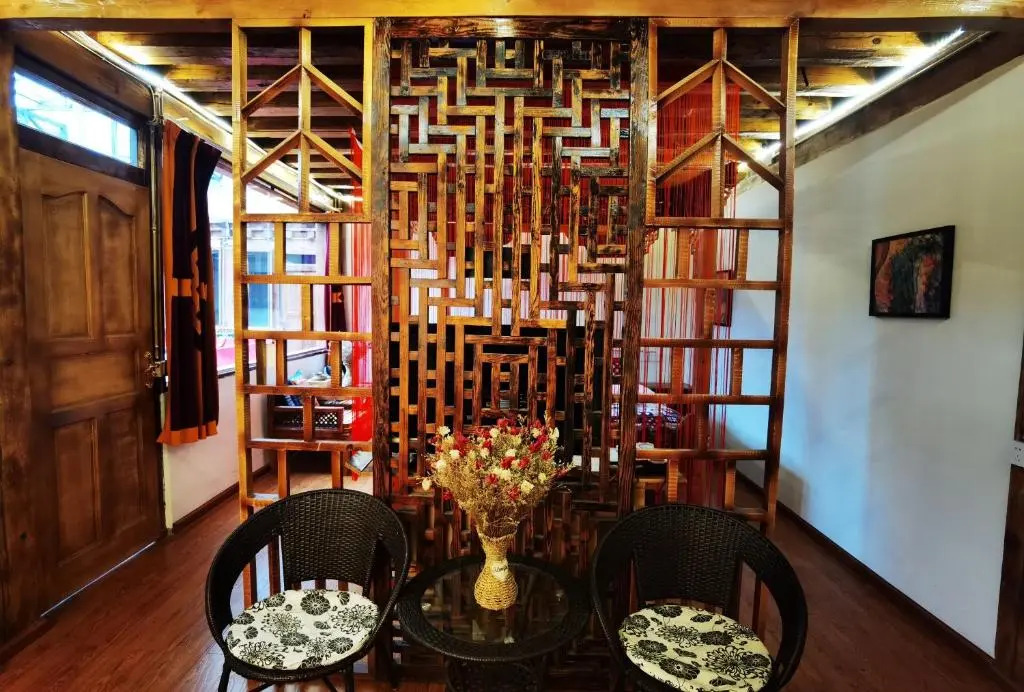 Шангри-Ла: Shangri-La King Gesar Guesthouse