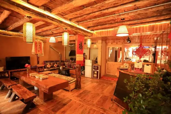 Шангри-Ла: Shangri-La King Gesar Guesthouse