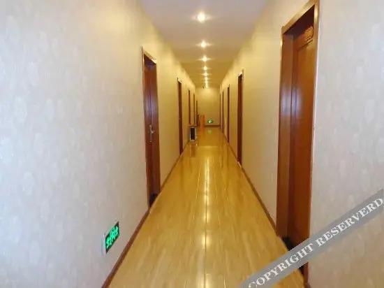 Ичан: Yichang Spring Business Hotel