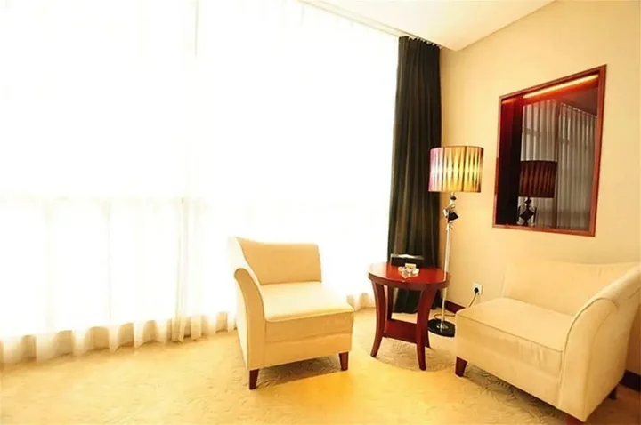 Наньян: Futang Zhongzhou International Hotel