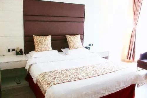 Баотоу: Baotou Taisheng Holiday Inn