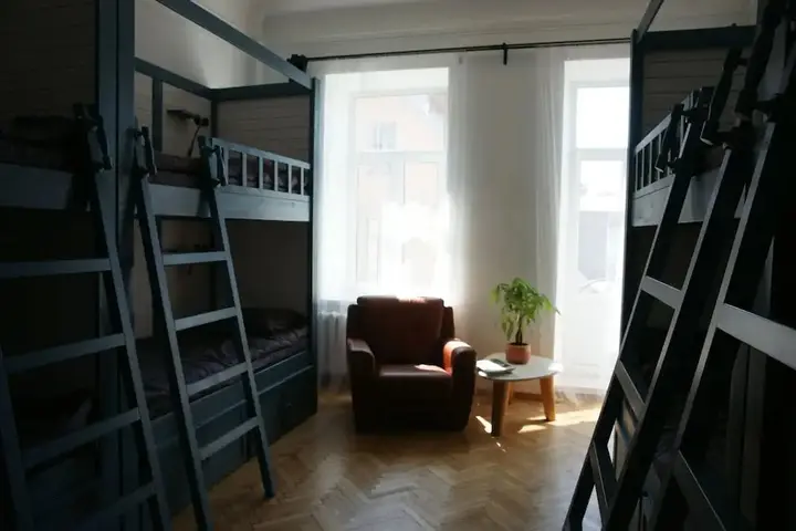 Санкт-Петербург: Malevich Hostel