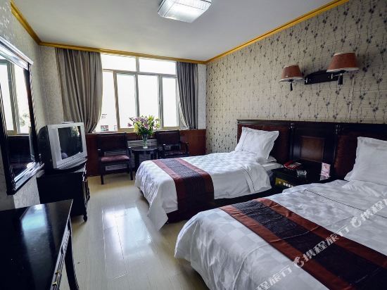 Синин: Xining Dushi Hotel