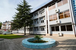 Новый Афон: Novy Afon Pansionat Vodopad