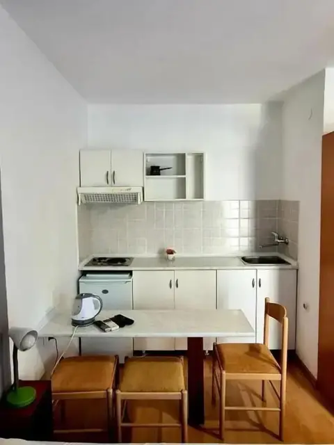 Будва: Accommodation Petrović