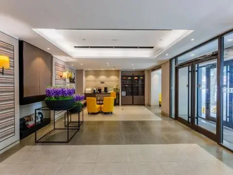 Чжэнчжоу: Home Inn (Zhengzhou Nanyang Road Dashiqiao Subway Station)