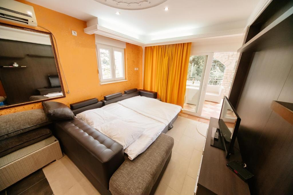 Херцег-Нови: Apartment Dragovic