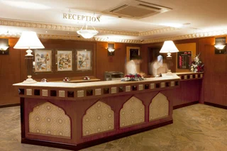 Дубай: Landmark Plaza Hotel