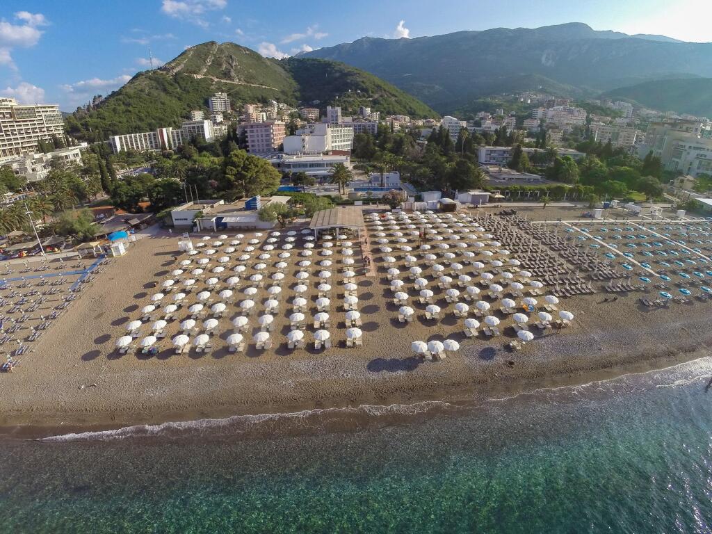 Бечичи: Hotel Tara