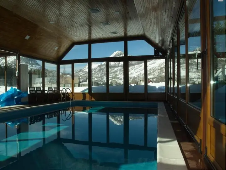 Цетине: Hotel Sport IN