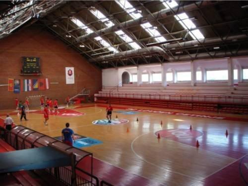 Цетине: Hotel Sport IN
