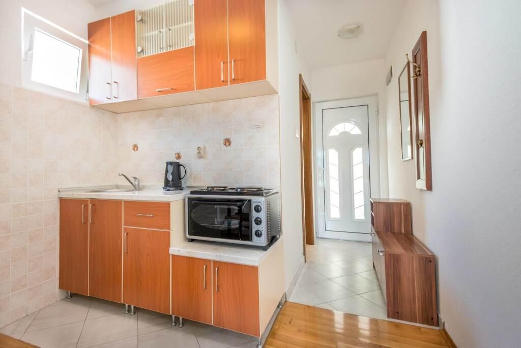 Доброта: Apartments Ivardić