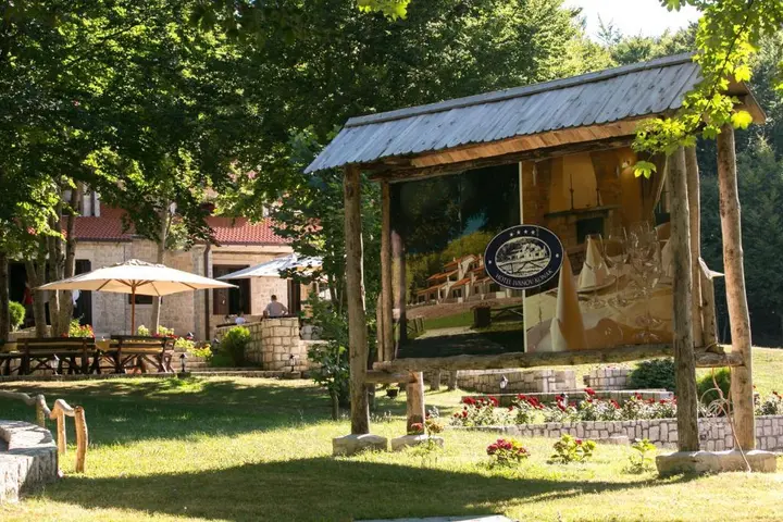 Даниловград: Hotel Ivanov Konak