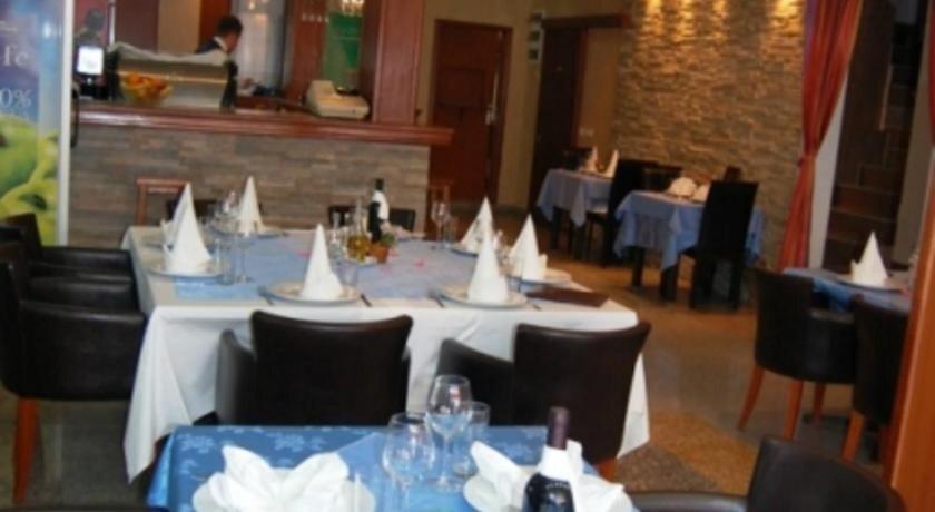 Ульцинь: Hotel Dajti