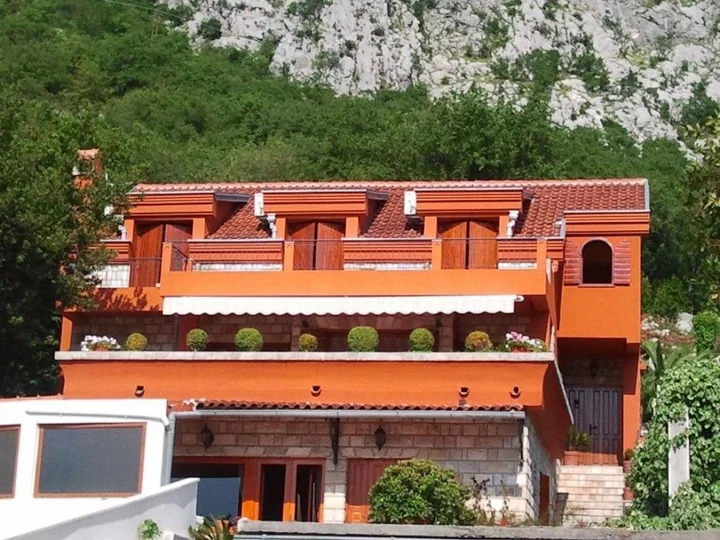 Доброта: Apartments Nikčević
