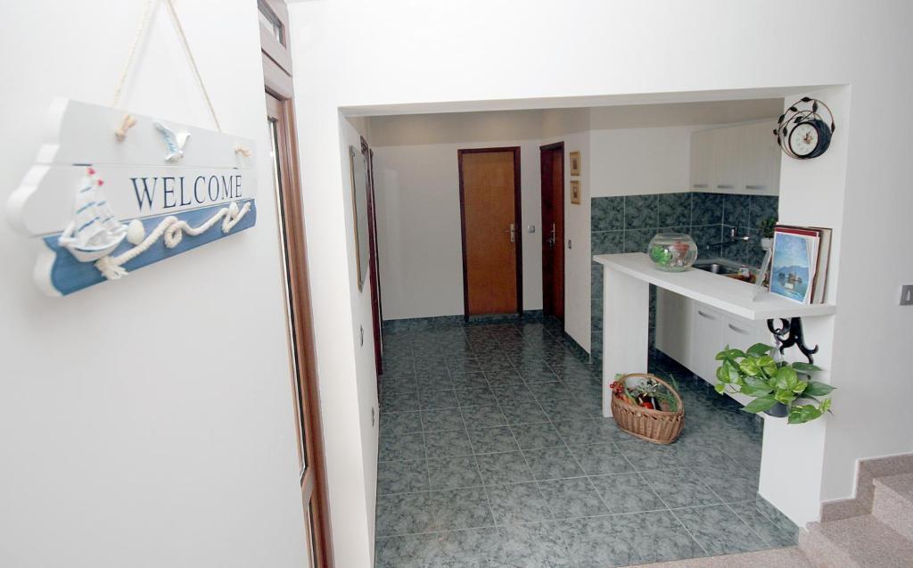 Петровац: Apartments Ardura