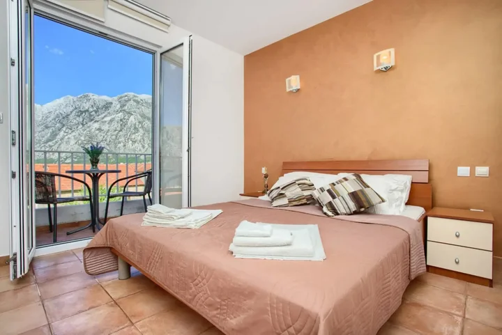 Доброта: Apartments Ivanovic