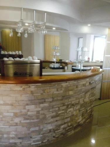 Ульцинь: Apartmani Croma