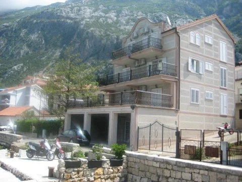 Доброта: Apartments Paradiso
