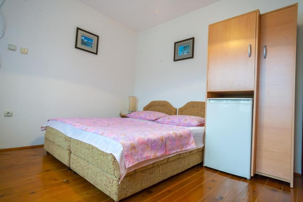 Ульцинь: Rooms Molabeciri