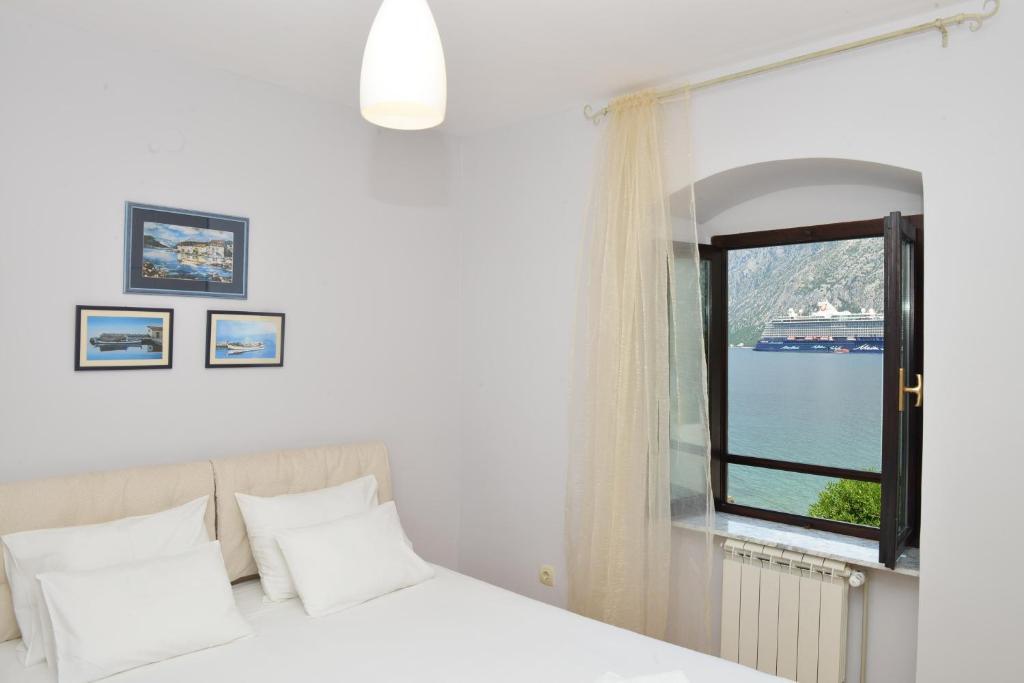 Доброта: Apartments Saxo