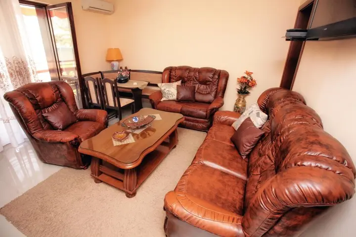 Доброта: Apartments Simun
