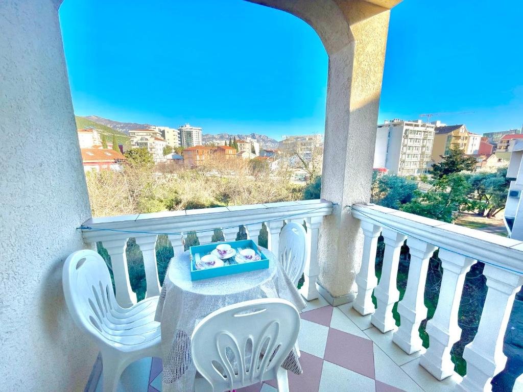 Будва: Apartments Elena
