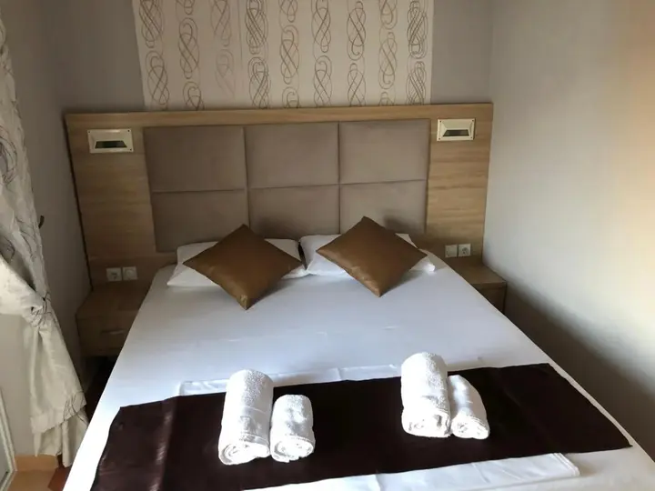 Ульцинь: Apartments Tati