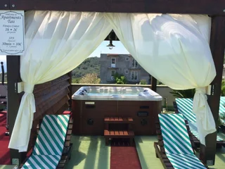 Ульцинь: Apartments Tati