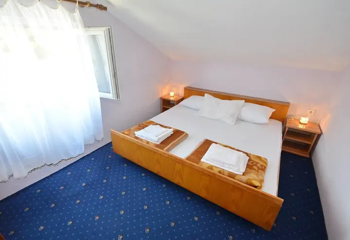 Доброта: Apartments Corovic
