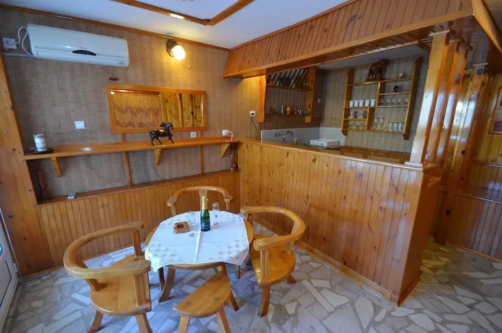 Доброта: Apartments Corovic