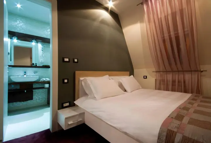 Жабляк: Hotel SOA