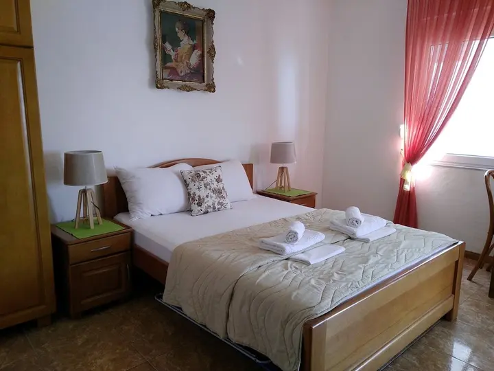 Бусат: Majero Apartments