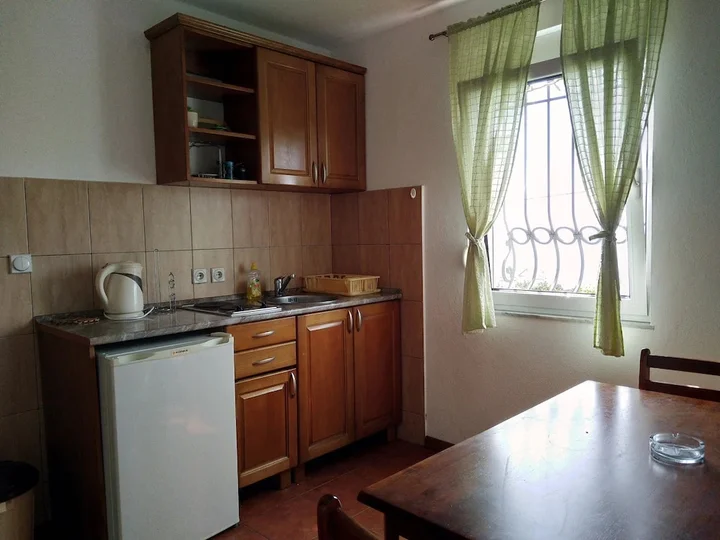 Бусат: Majero Apartments