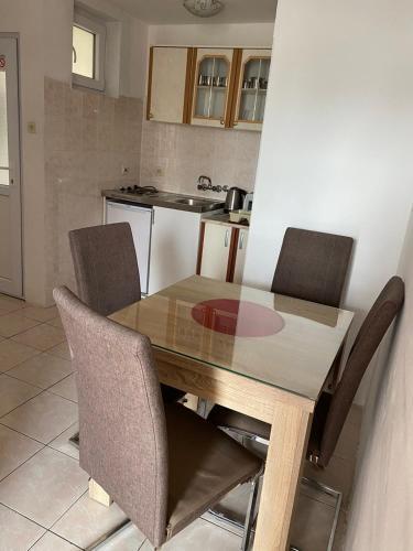 Бар: Apartments Bojanic