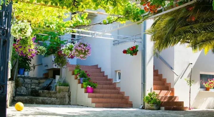 Будва: Apartments Radulovic