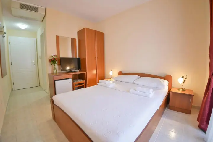 Будва: Hotel Podostrog