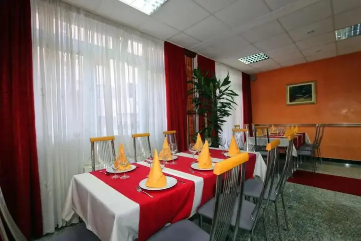 Будва: Hotel Podostrog