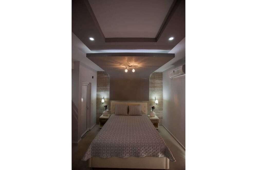 Ульцинь: Hotel Kleopatra