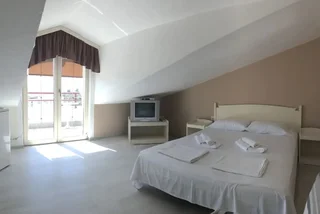 Ульцинь: Hotel Kleopatra