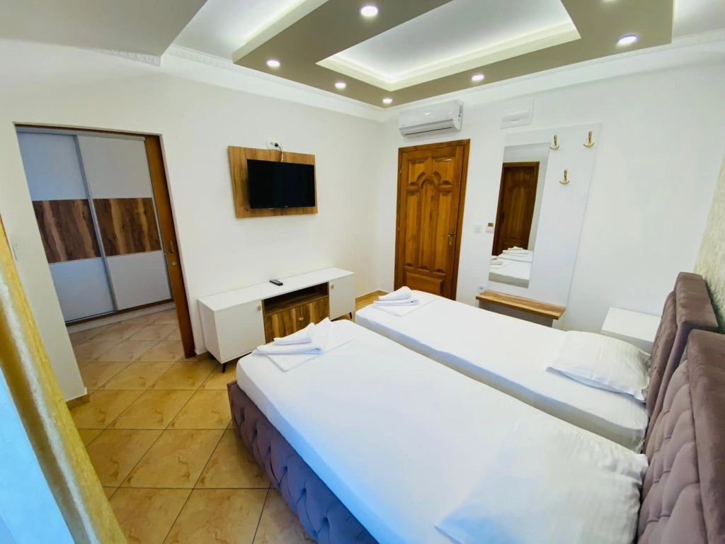 Ульцинь: Hotel Llolla