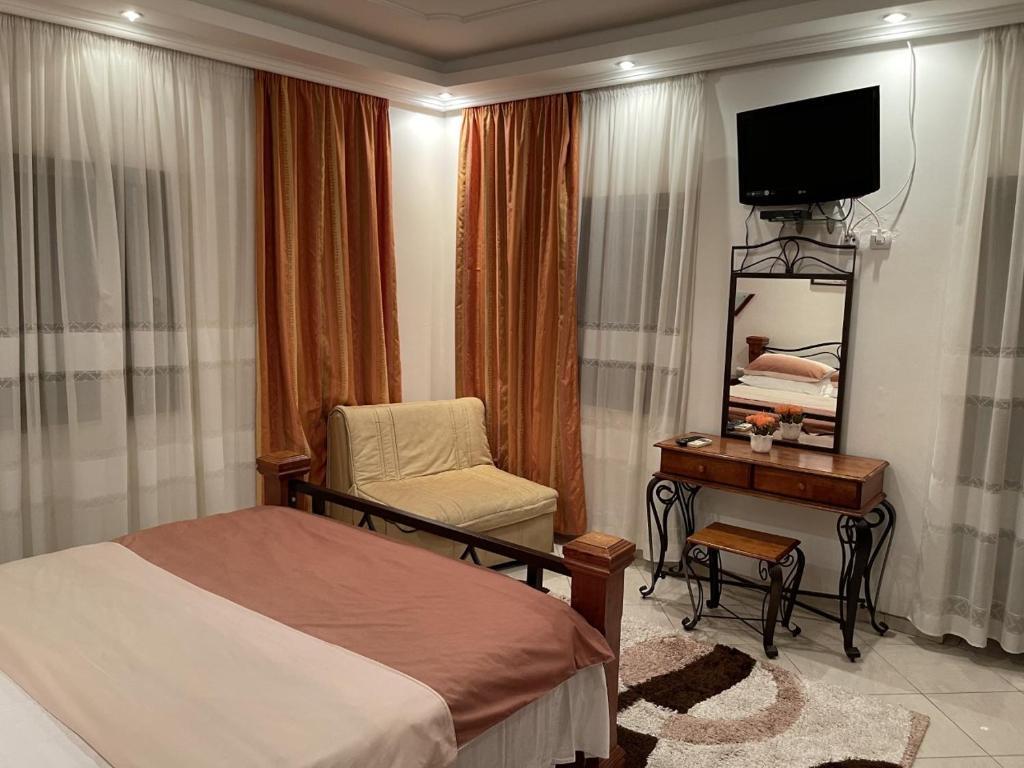 Ульцинь: Apartments Kalaja
