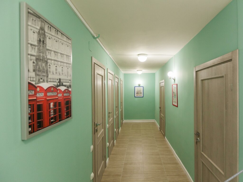 Санкт-Петербург: Positive hostel 