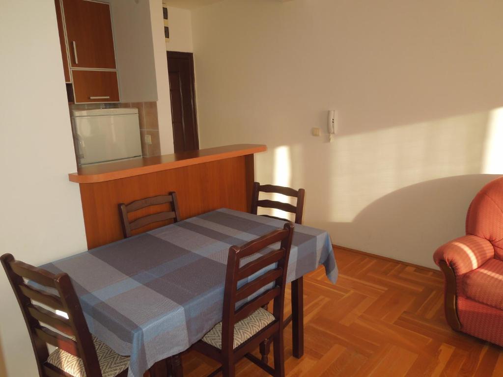 Будва: Apartments Becic
