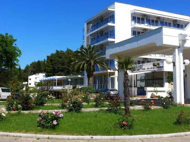 Ульцинь: Hotel Albatros