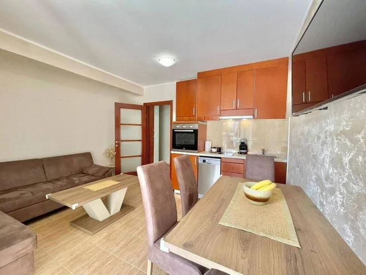 Будва: Apartments Boreta Becici