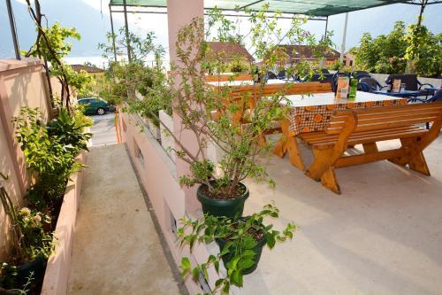 Доброта: Apartments Kaludjerovic