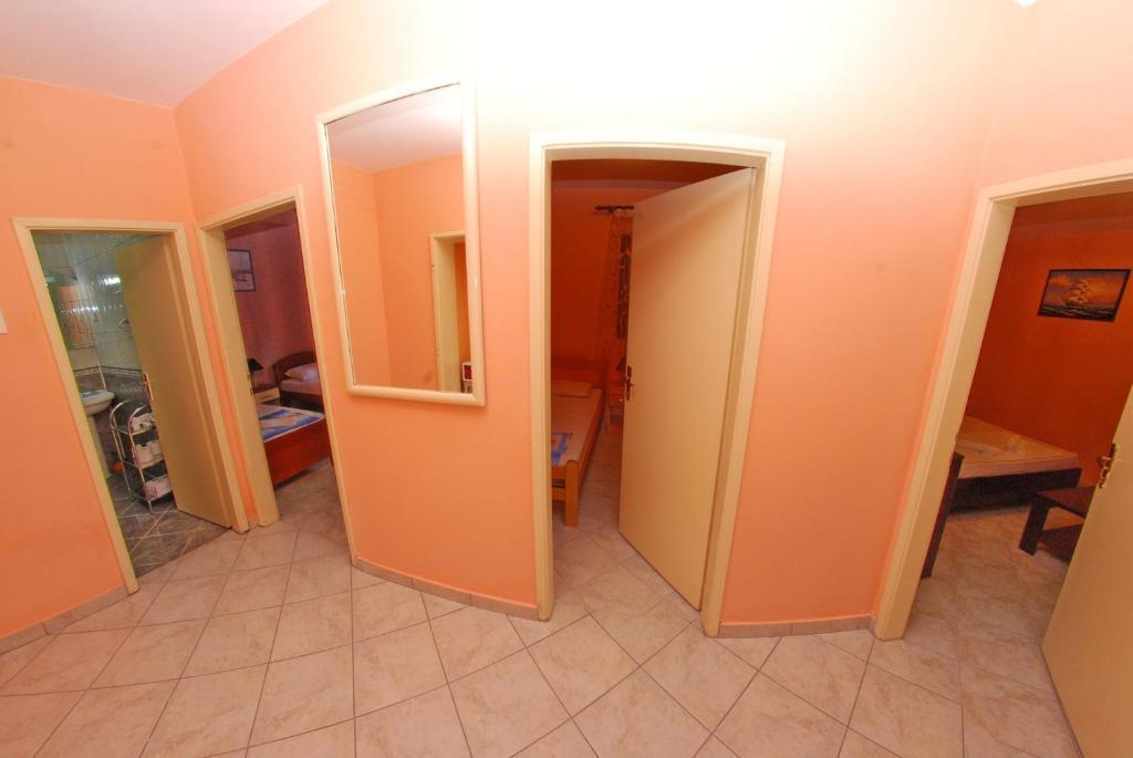Доброта: Apartments Kaludjerovic