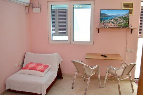 Доброта: Apartments Kaludjerovic