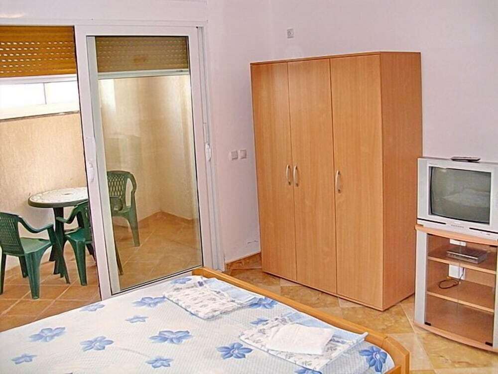 Ульцинь: Panorama Apartments & Rooms